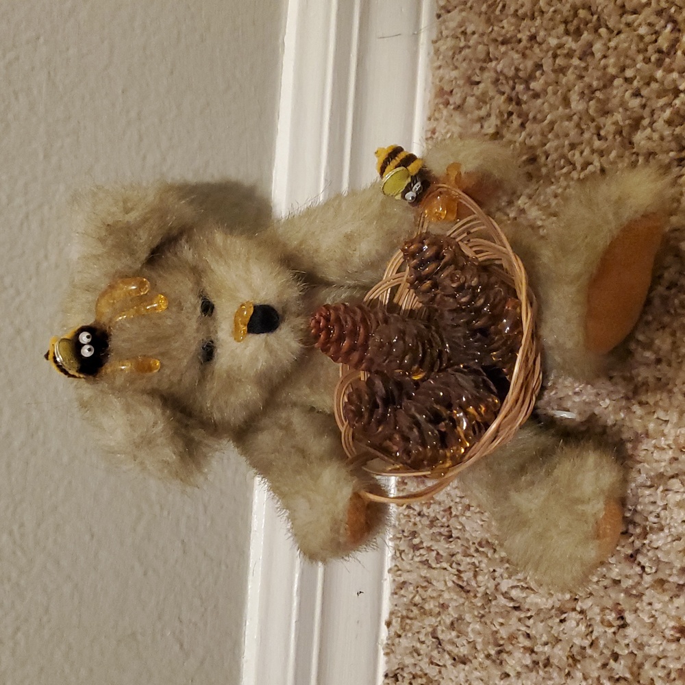 Orzek Bear Brown Honey and Bees Stuffed Animal Plush Vintage Bitsy